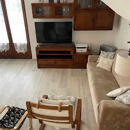 Lennolake Relax House מלון לנו